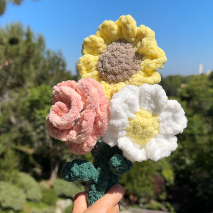 Bendy Flower Plushies - Digital Pattern